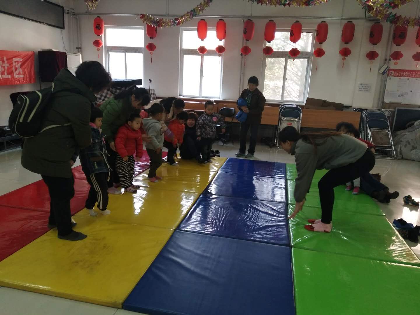 �����к�����Ӣ������԰�׶�԰