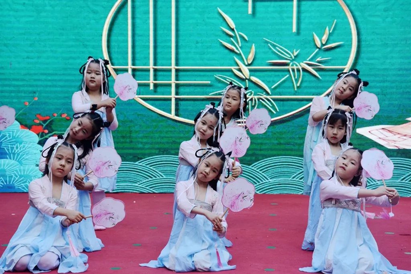 �������׶�԰(־��԰)