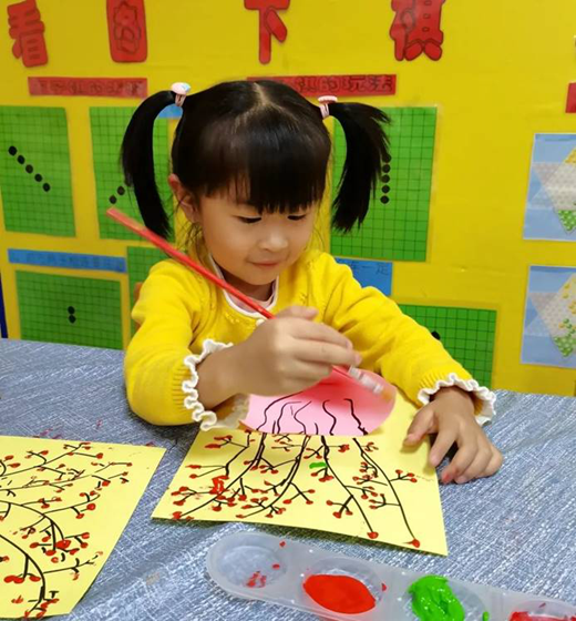 �����к�����Ӣ���׶�԰(־��԰)