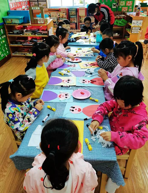 ������Ӣ���׶�԰(־��԰)