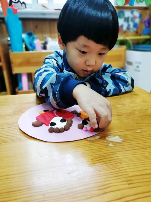 ������Ӣ���׶�԰(־��԰)